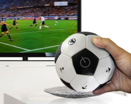 telecomando a forma di pallone da calcio, idee regalo ragazzo, regali per appassionati di calcio